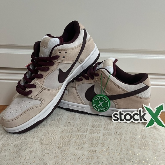 dunk low desert sand mahogany